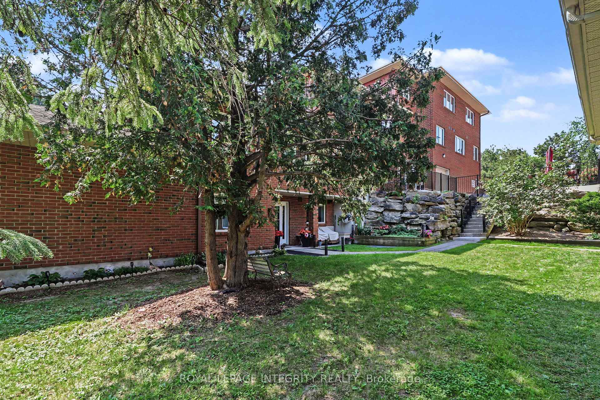 Photo 26 of Unit 26, 403 Stratas Circuit, Ottawa, Kanata - Katimavik — HOMEH