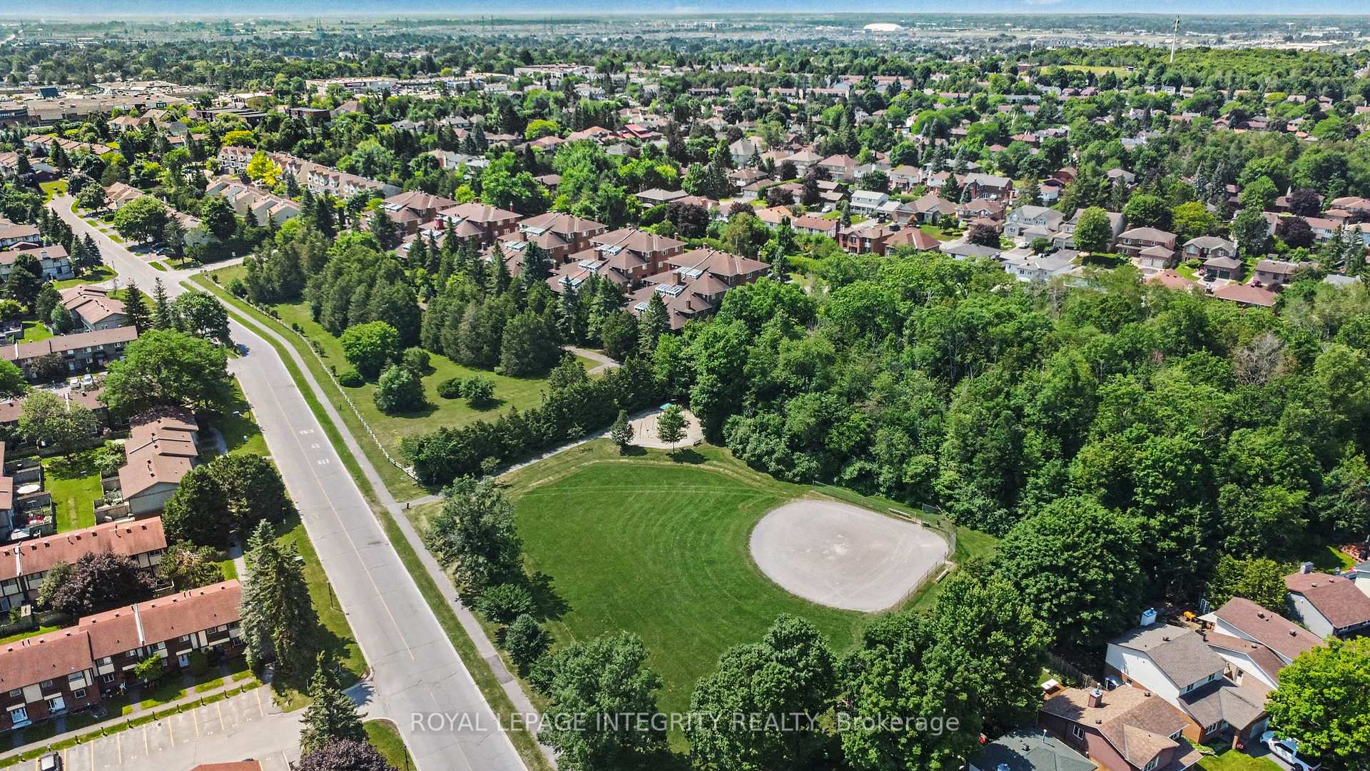Photo 35 of Unit 26, 403 Stratas Circuit, Ottawa, Kanata - Katimavik — HOMEH