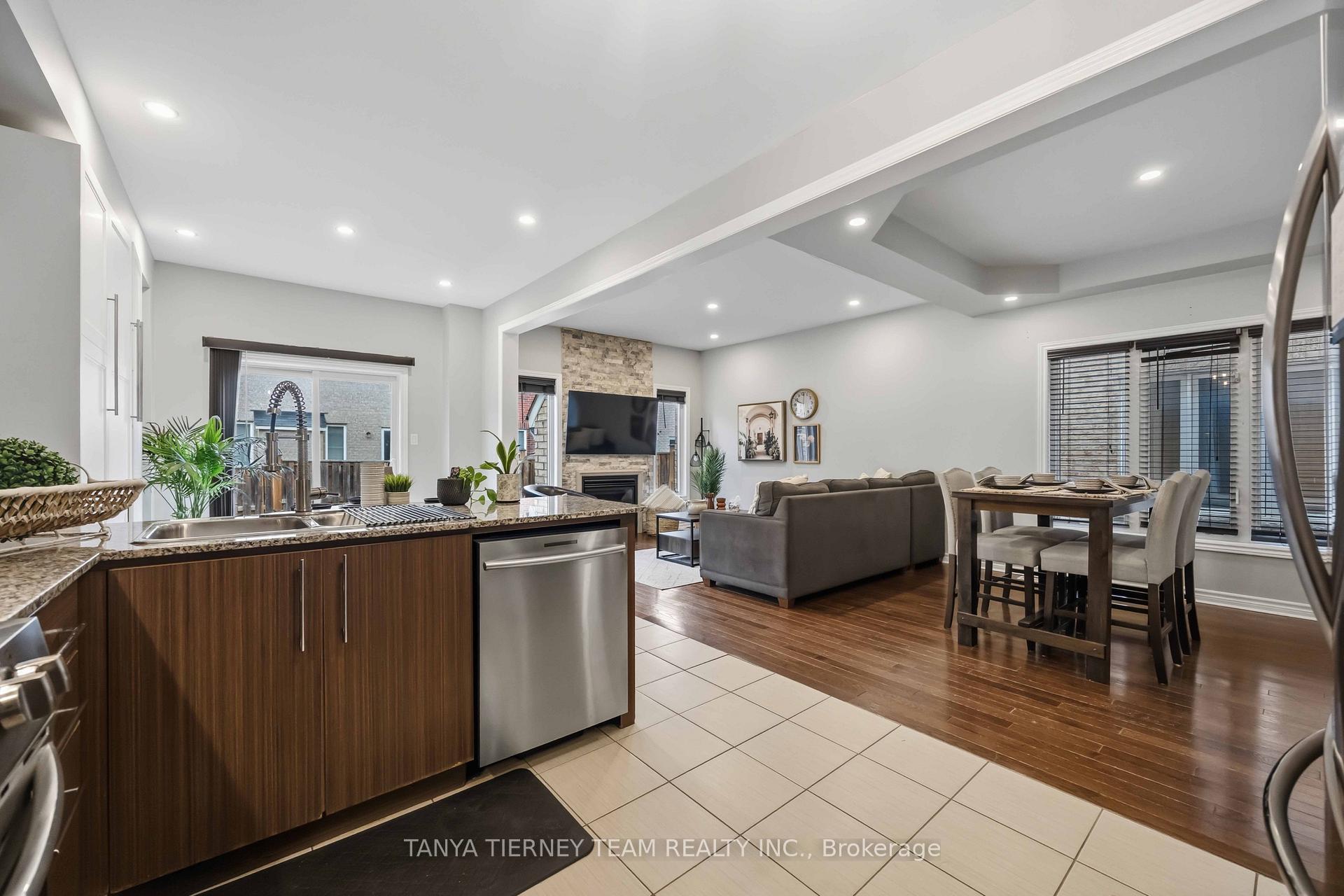 Photo 21 of 1611 Winville Road, Pickering, Duffin Heights — HOMEH