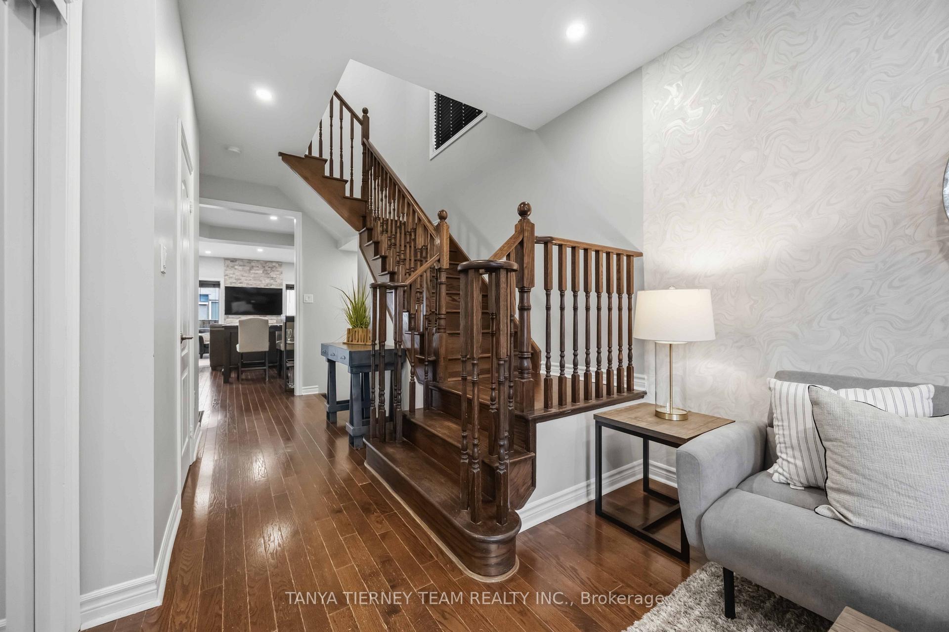 Photo 27 of 1611 Winville Road, Pickering, Duffin Heights — HOMEH