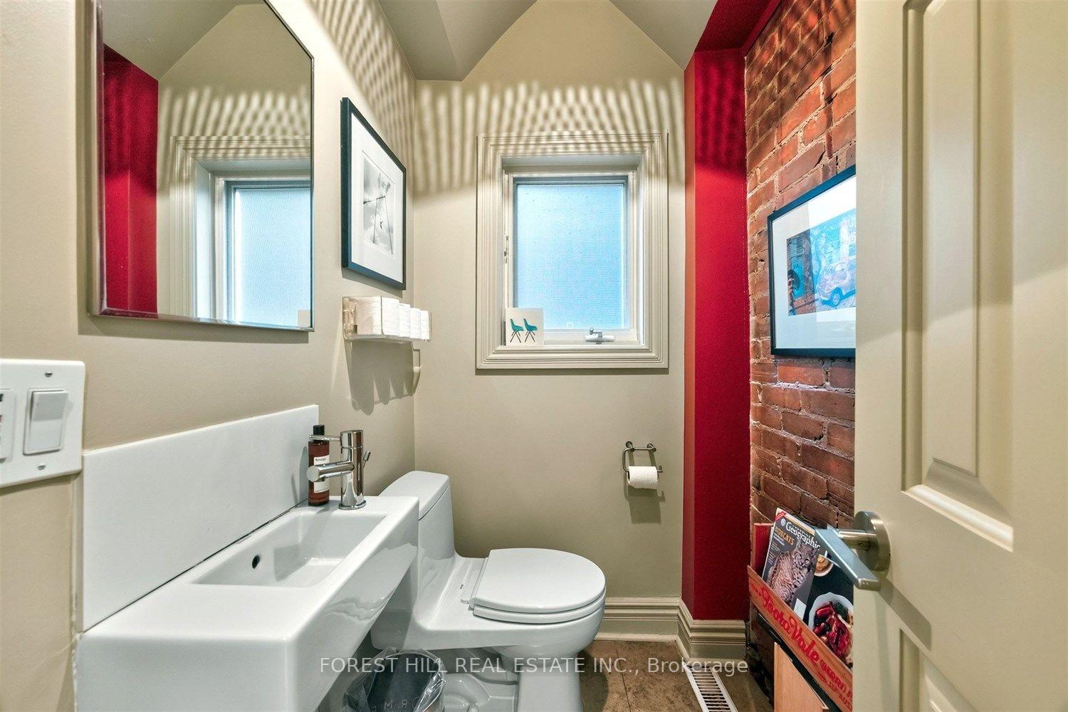 Photo 18 of 44 Russell Street, Toronto, University — HOMEH
