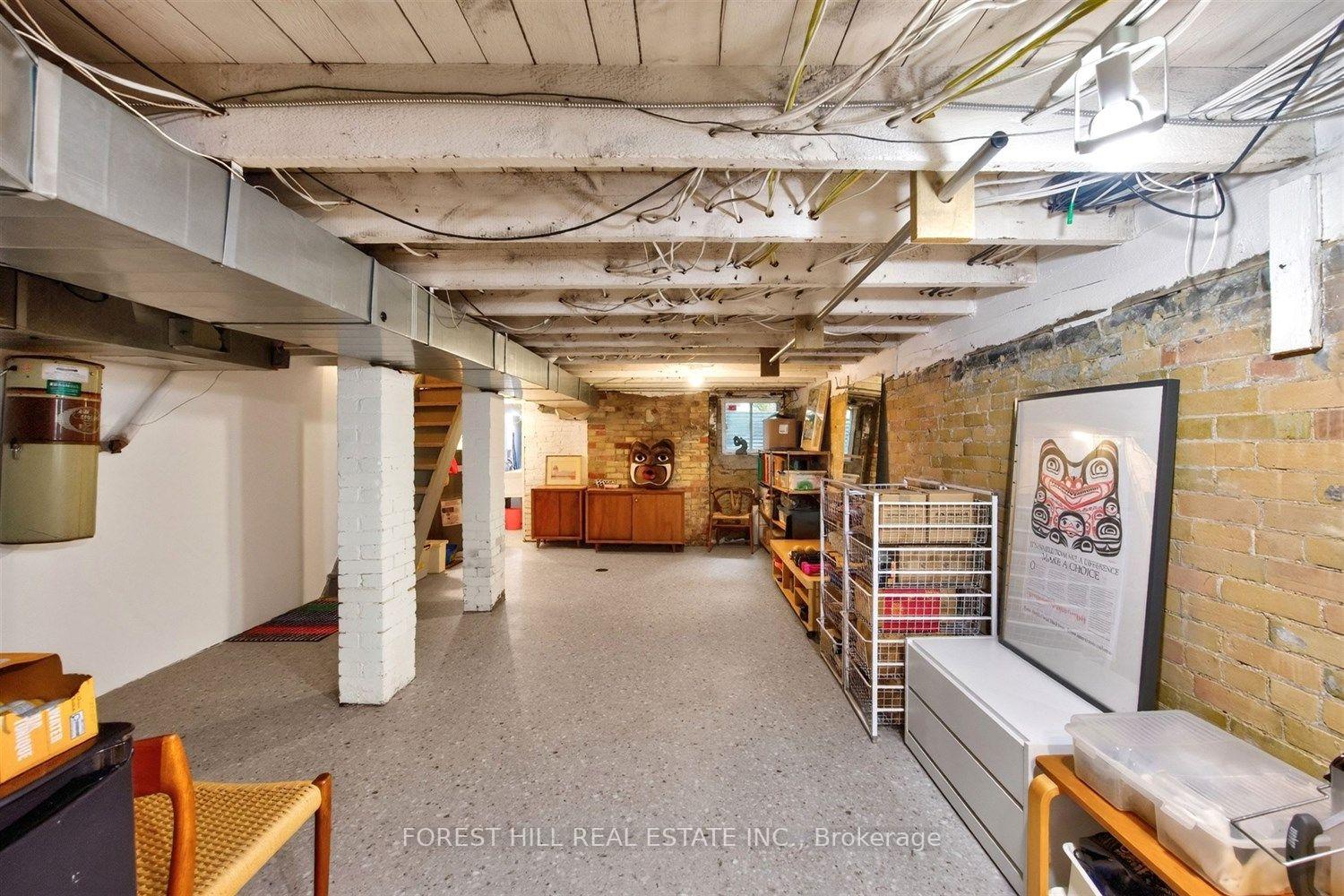 Photo 31 of 44 Russell Street, Toronto, University — HOMEH