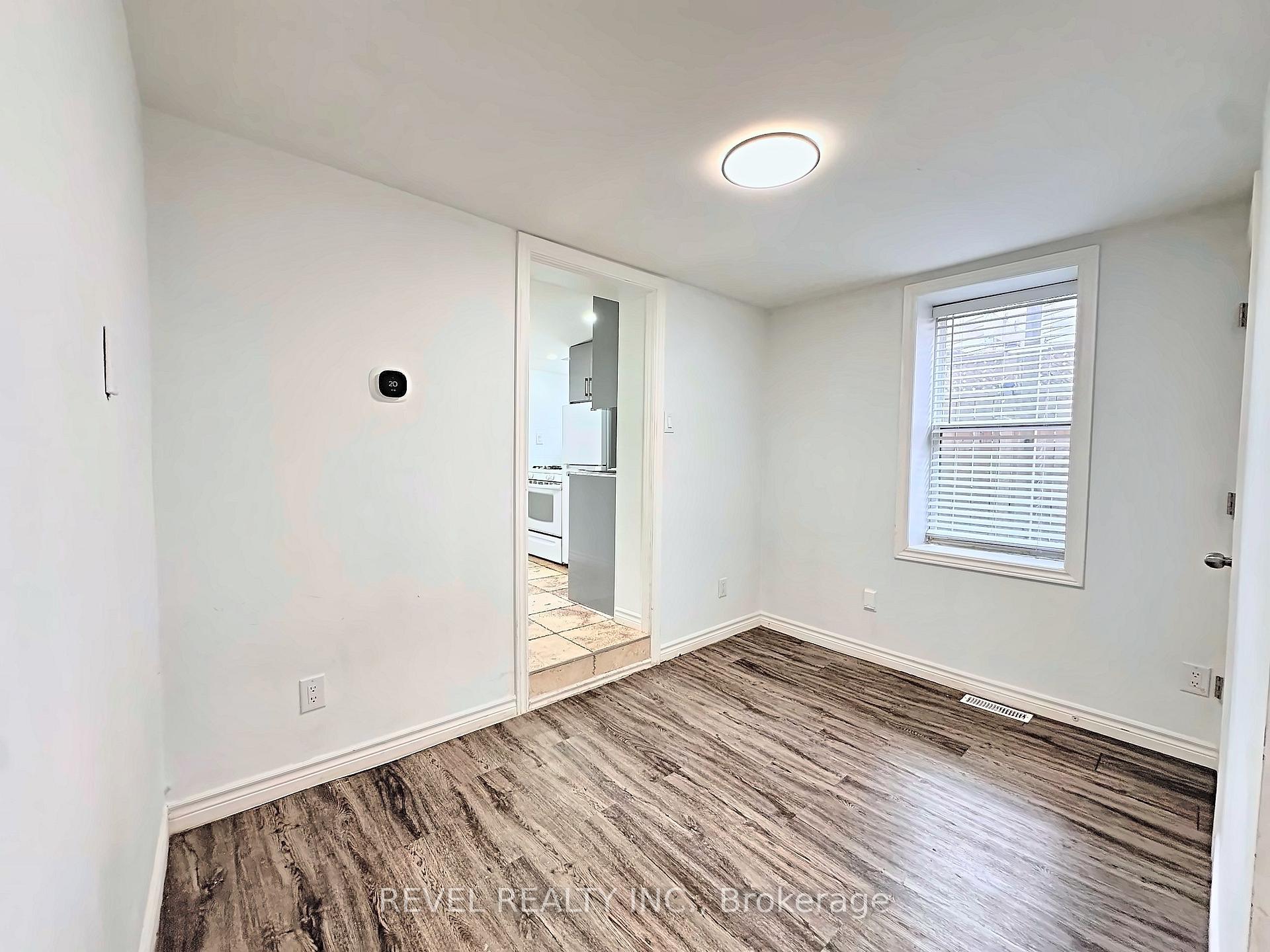 Photo 6 of Unit 2, 444 Westmount Avenue, Toronto, Oakwood Village — HOMEH