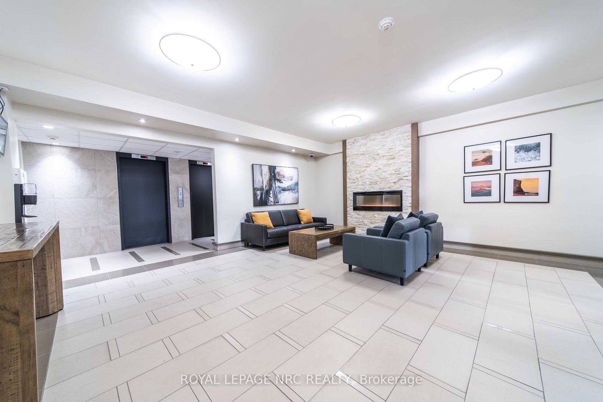 Photo 5 of Unit 301, 6400 Huggins Street, Niagara Falls, Stamford — HOMEH