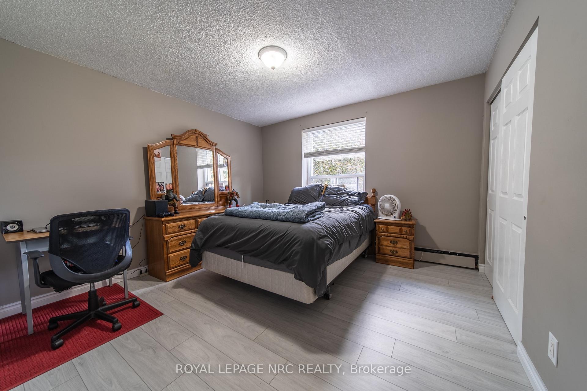 Photo 12 of Unit 301, 6400 Huggins Street, Niagara Falls, Stamford — HOMEH