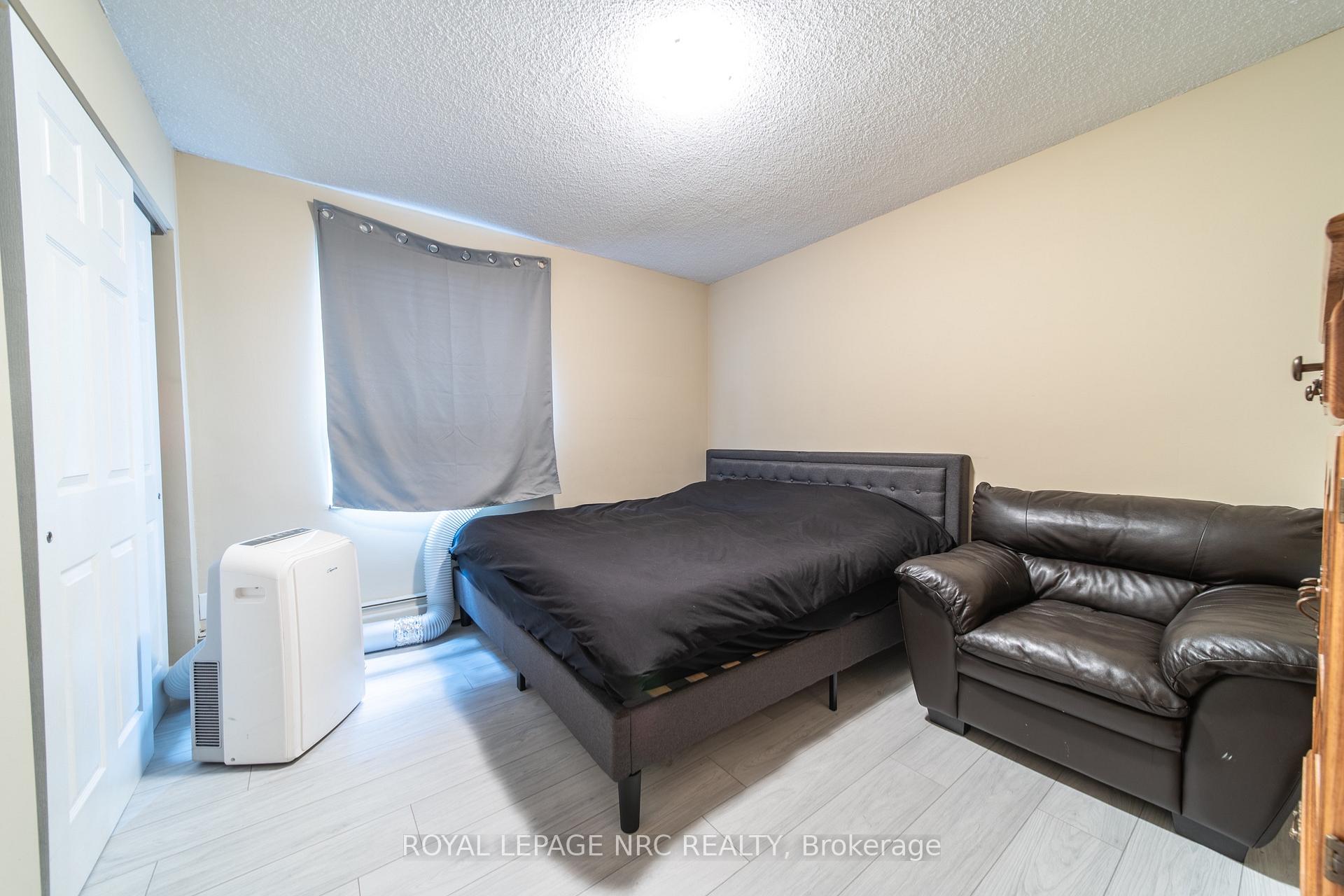 Photo 13 of Unit 301, 6400 Huggins Street, Niagara Falls, Stamford — HOMEH