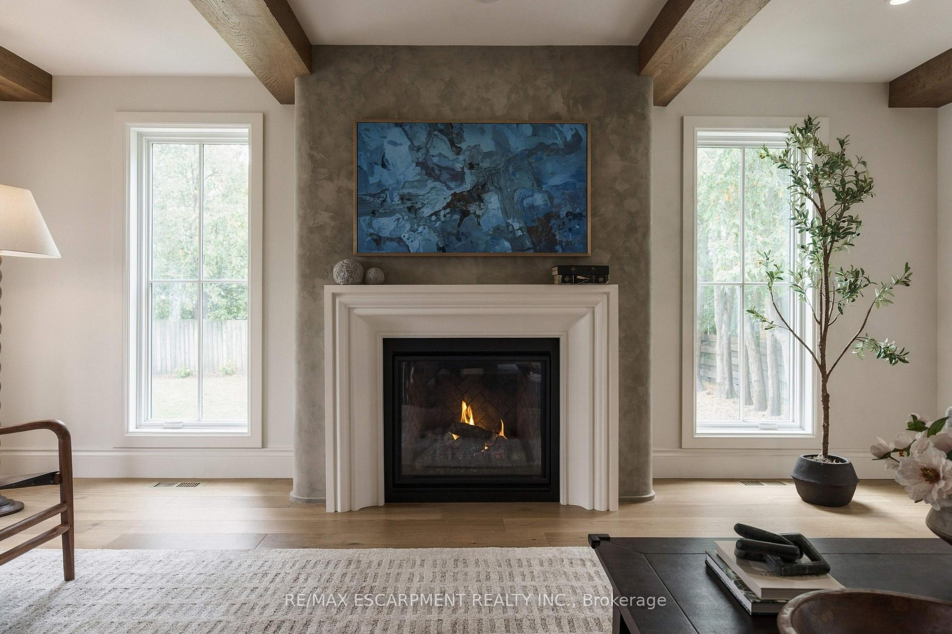Photo 20 of 890 Forest Glen Avenue, Burlington, LaSalle — HOMEH