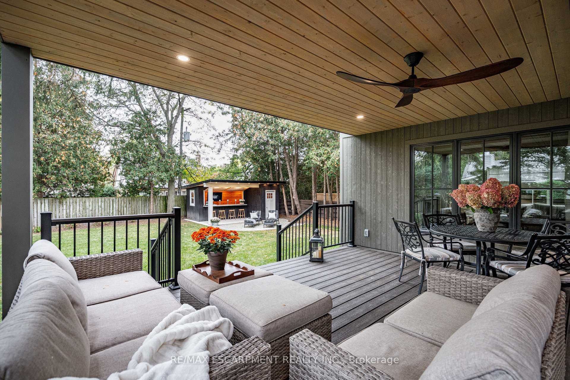 Photo 41 of 890 Forest Glen Avenue, Burlington, LaSalle — HOMEH
