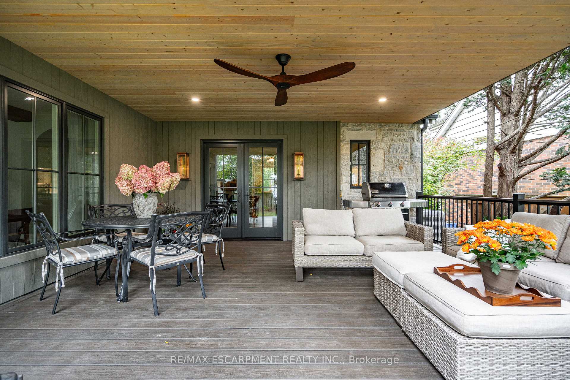 Photo 43 of 890 Forest Glen Avenue, Burlington, LaSalle — HOMEH