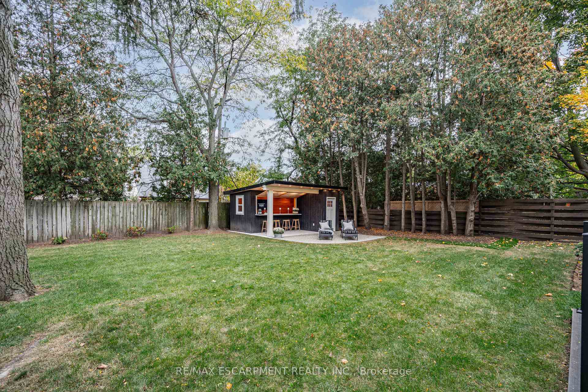 Photo 44 of 890 Forest Glen Avenue, Burlington, LaSalle — HOMEH