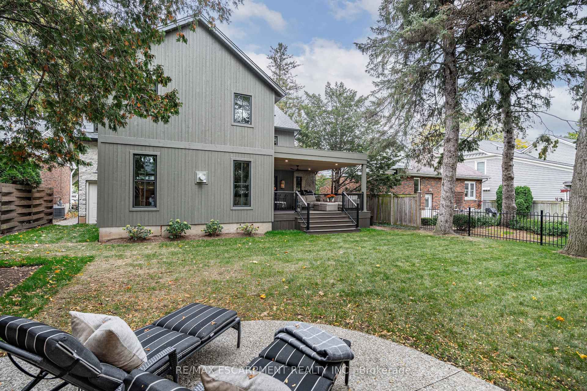 Photo 46 of 890 Forest Glen Avenue, Burlington, LaSalle — HOMEH