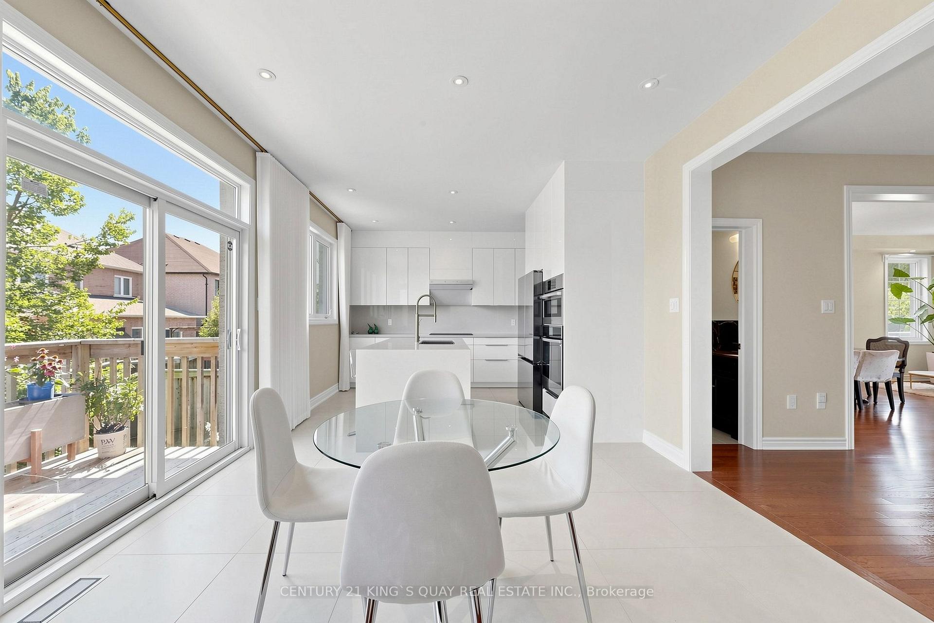 Photo 16 of 44 Dame Gruev Drive, Markham, Greensborough — HOMEH