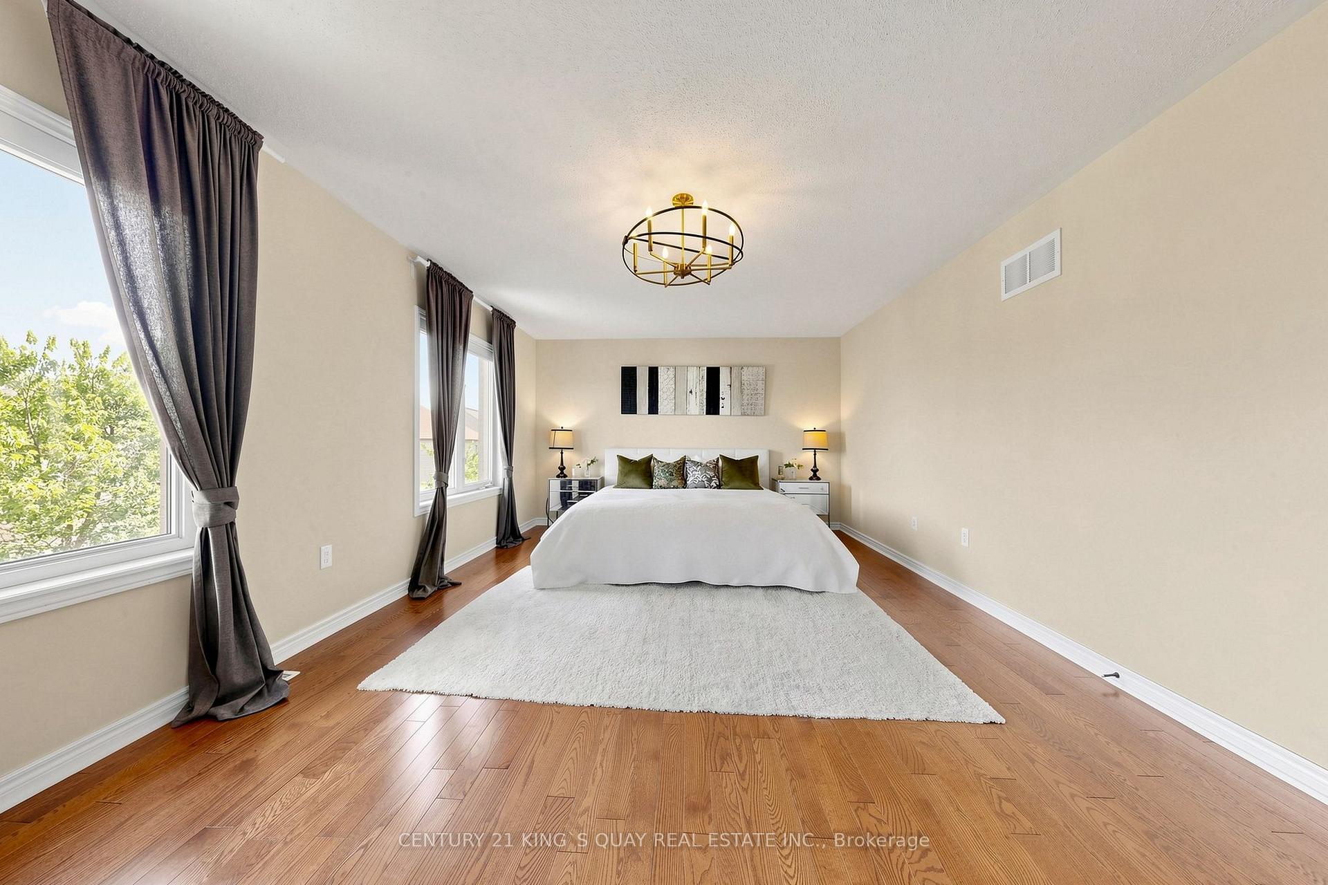 Photo 21 of 44 Dame Gruev Drive, Markham, Greensborough — HOMEH