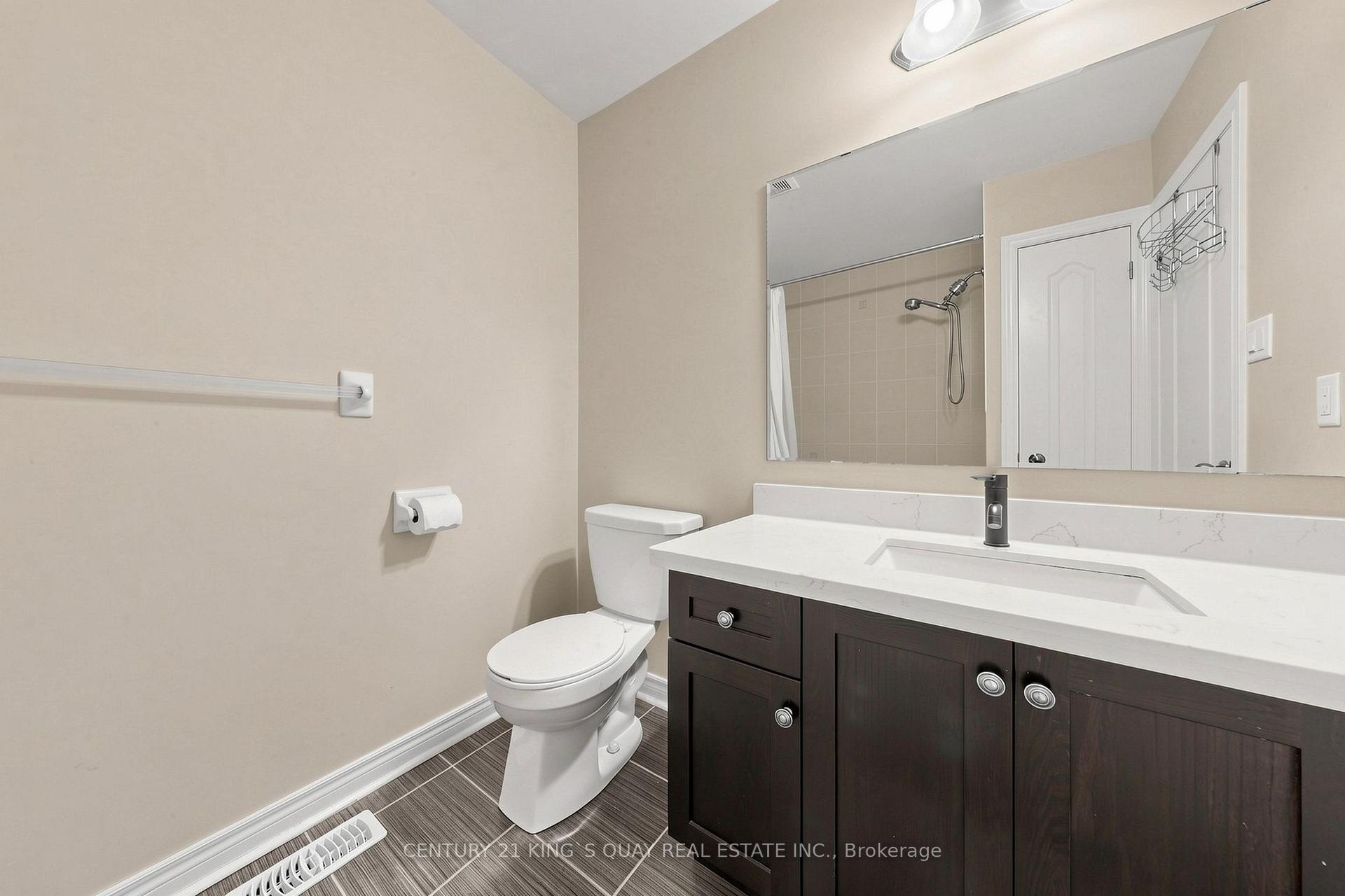 Photo 29 of 44 Dame Gruev Drive, Markham, Greensborough — HOMEH