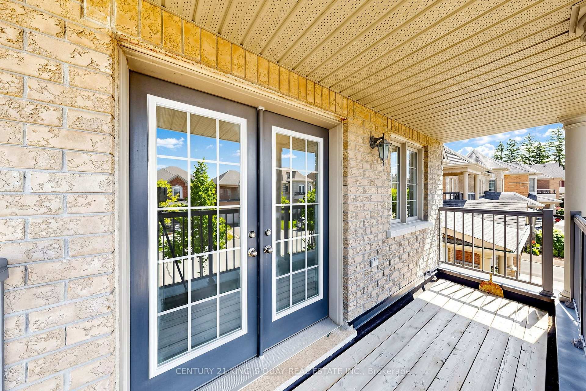 Photo 35 of 44 Dame Gruev Drive, Markham, Greensborough — HOMEH