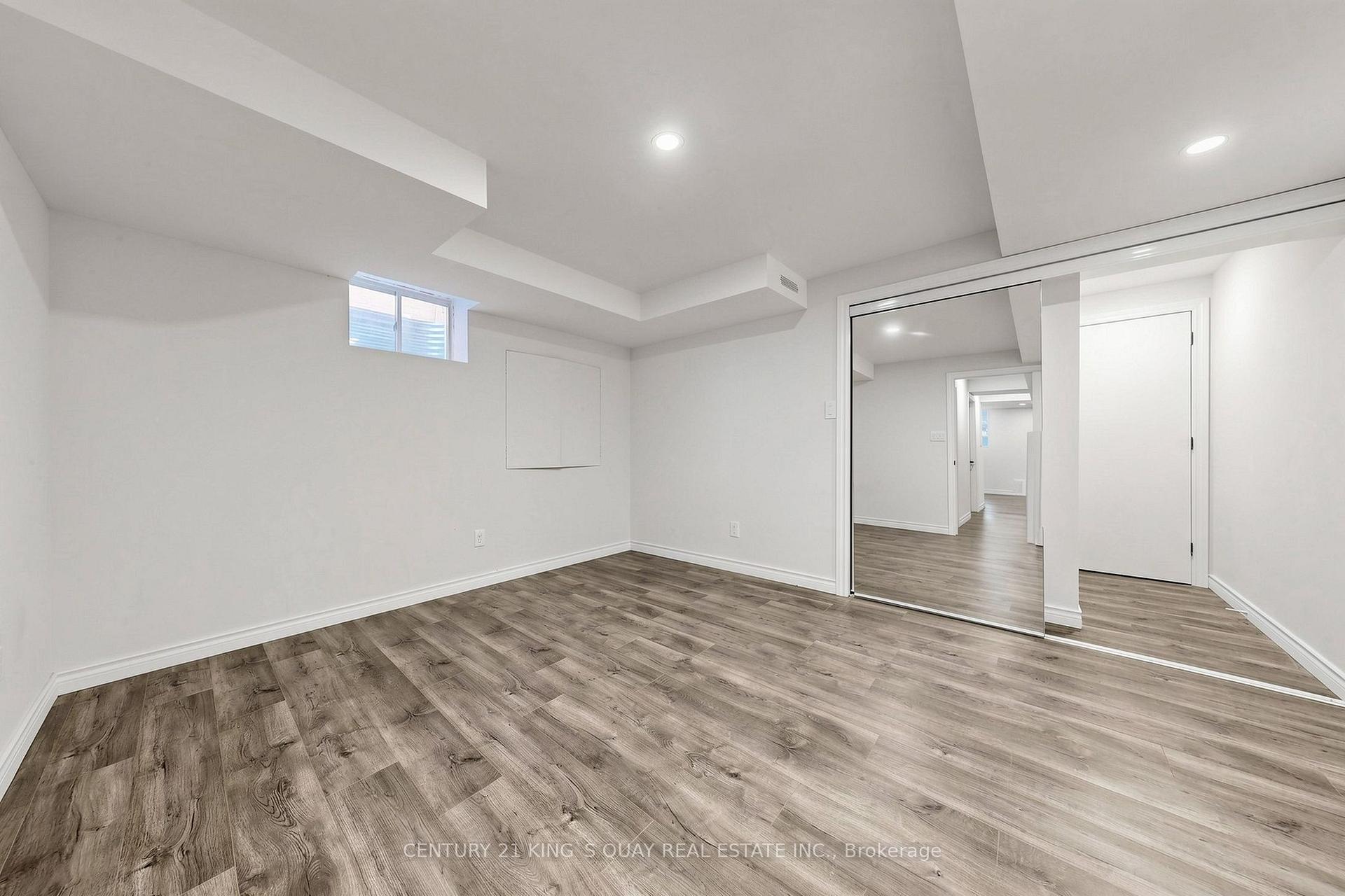Photo 41 of 44 Dame Gruev Drive, Markham, Greensborough — HOMEH