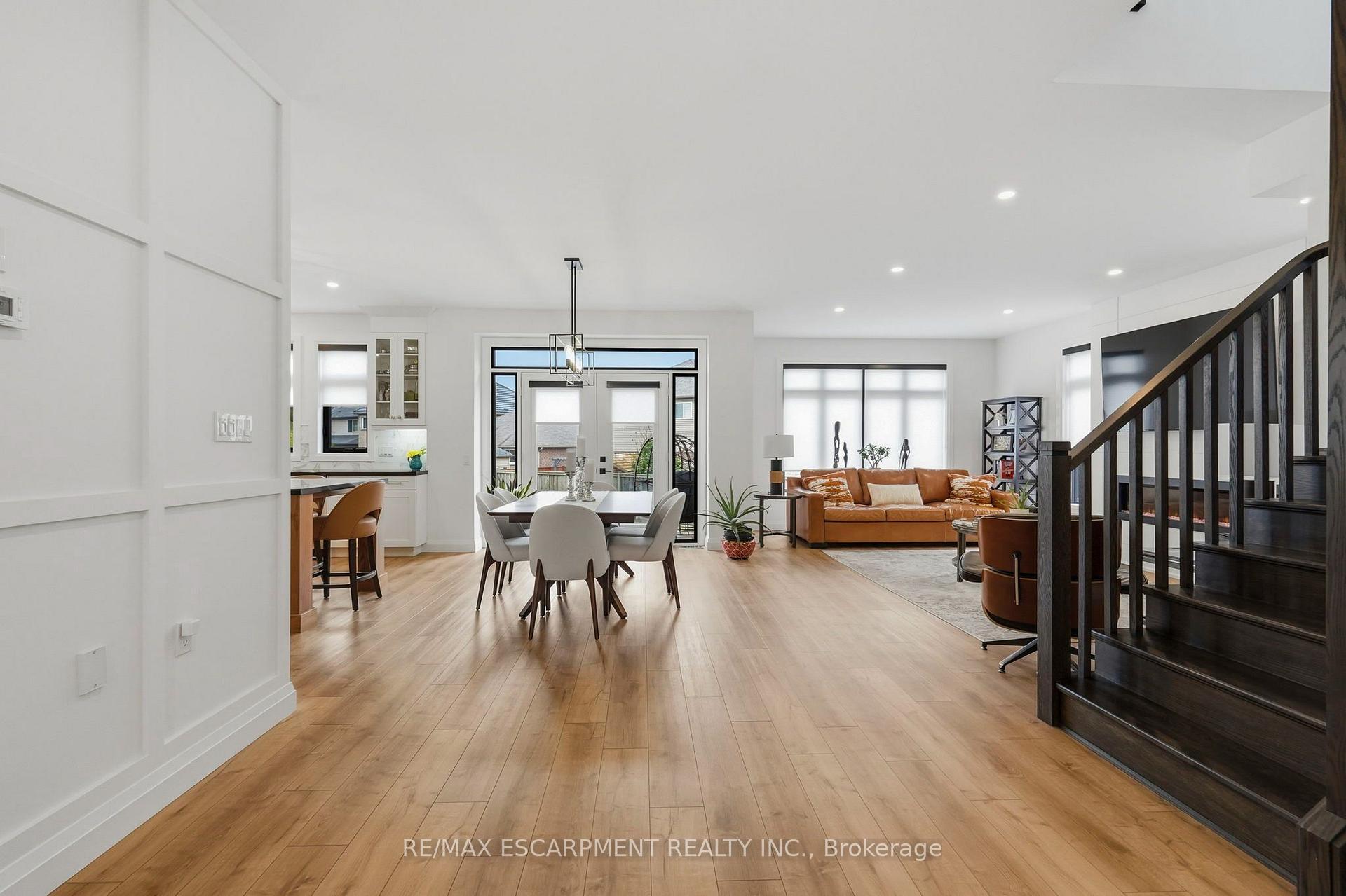Photo 8 of 15 Saint Anthony Place, Hamilton, Fessenden — HOMEH