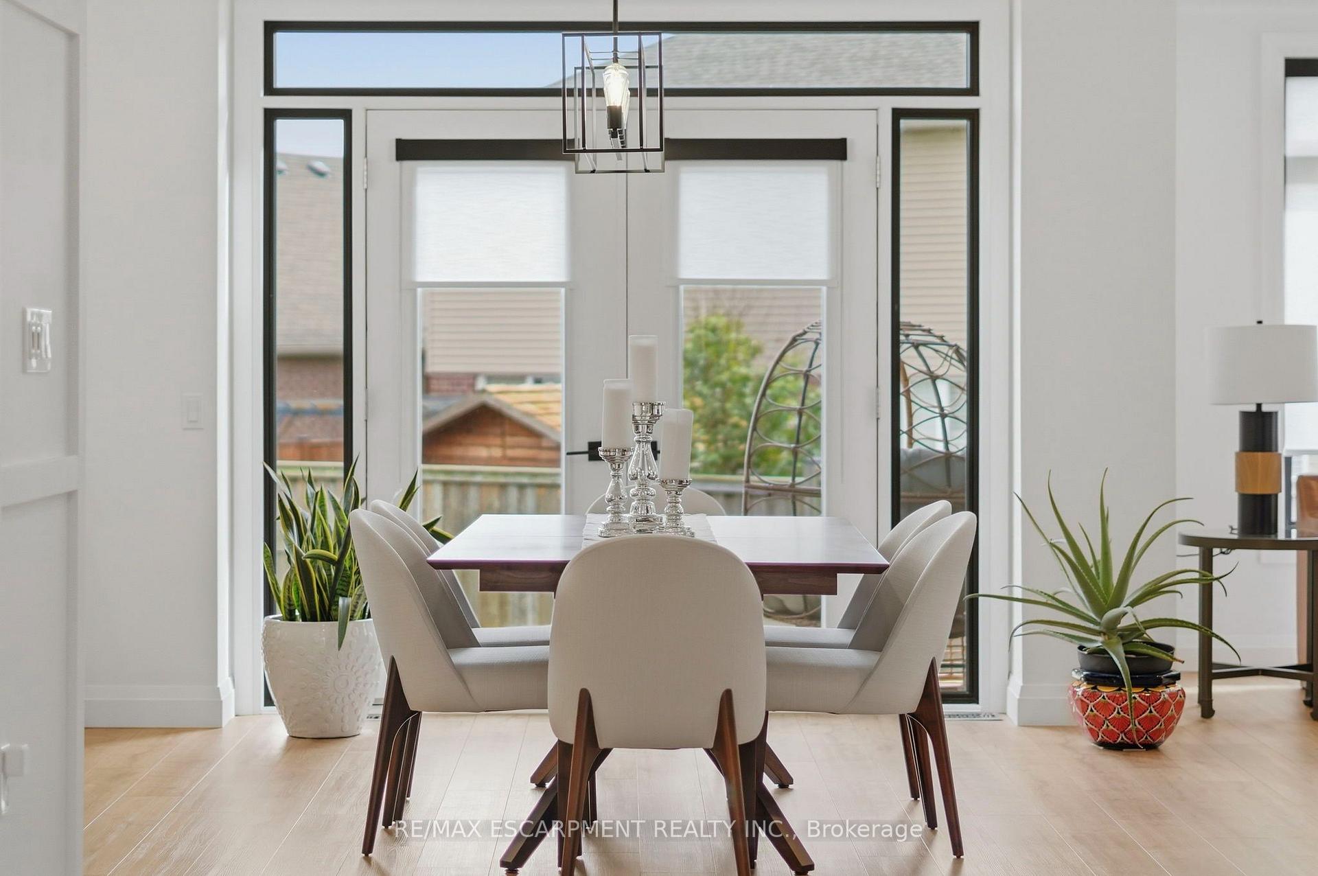 Photo 13 of 15 Saint Anthony Place, Hamilton, Fessenden — HOMEH