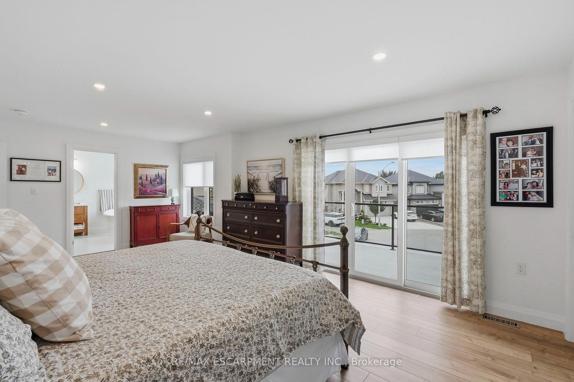Photo 23 of 15 Saint Anthony Place, Hamilton, Fessenden — HOMEH