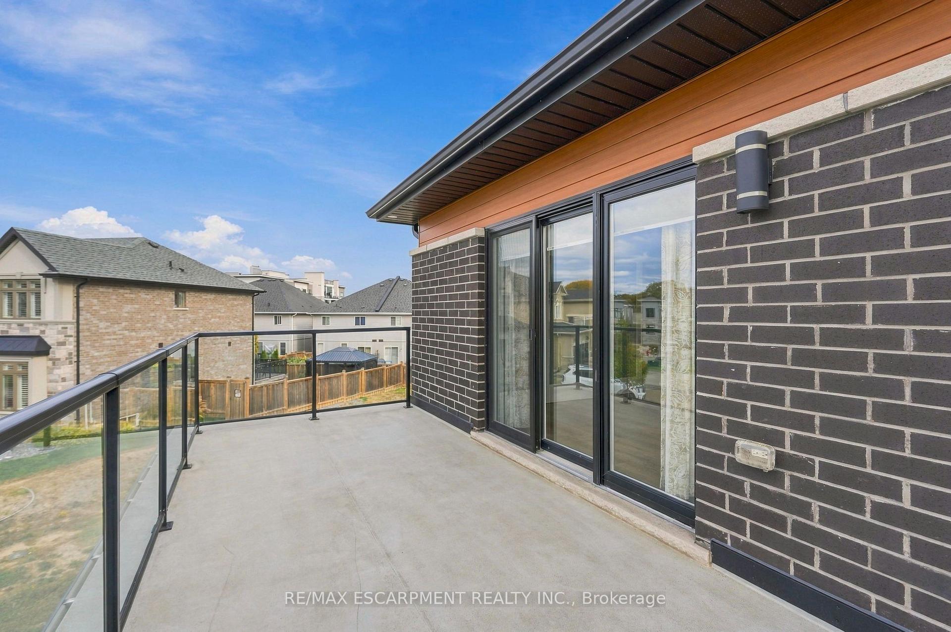 Photo 24 of 15 Saint Anthony Place, Hamilton, Fessenden — HOMEH