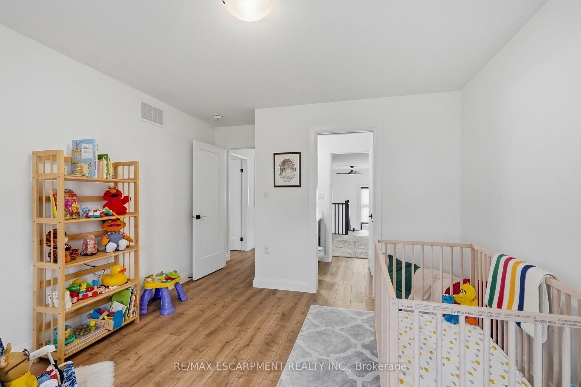 Photo 30 of 15 Saint Anthony Place, Hamilton, Fessenden — HOMEH