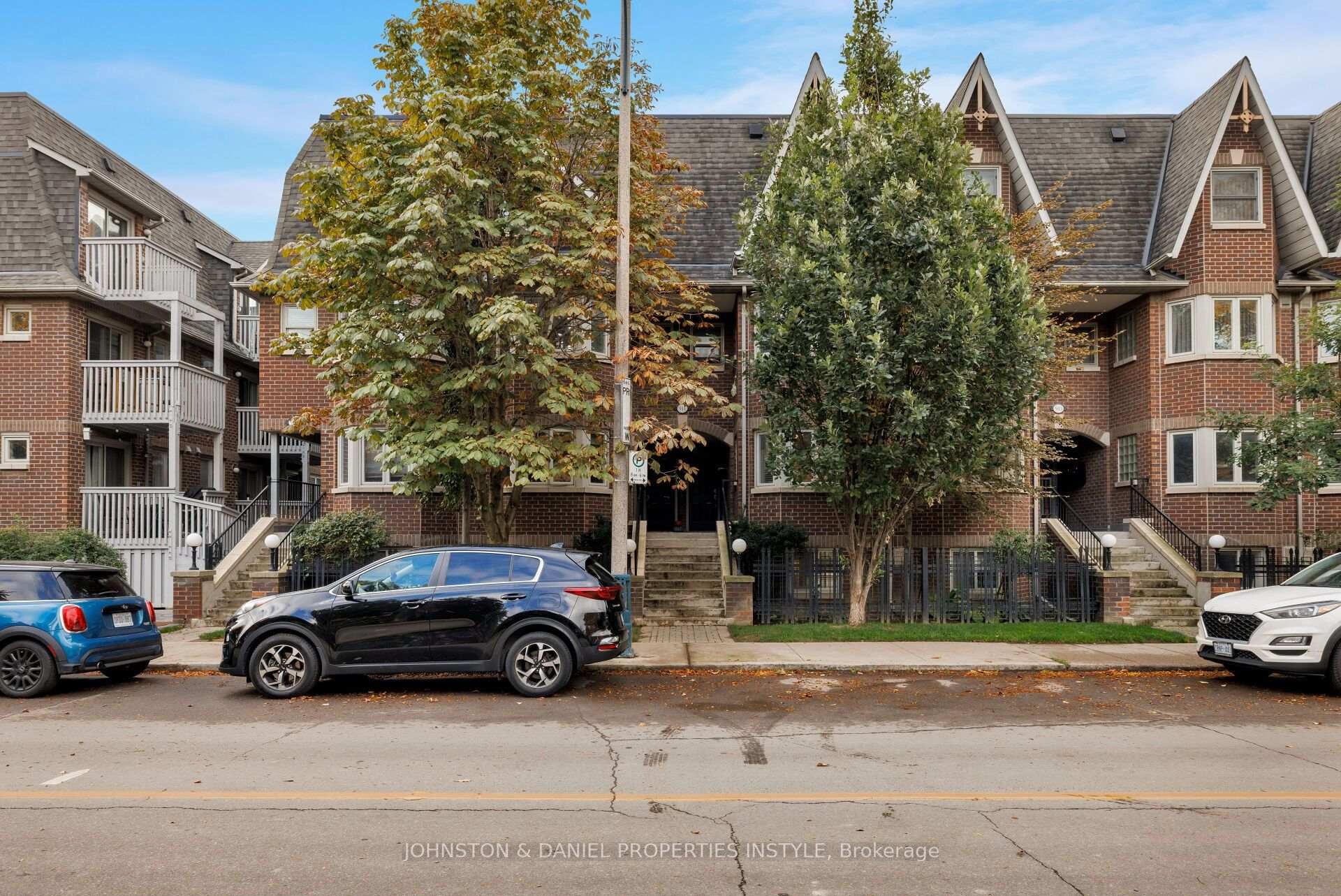 Photo 1 of 911D Adelaide Street W, Toronto, Niagara — HOMEH