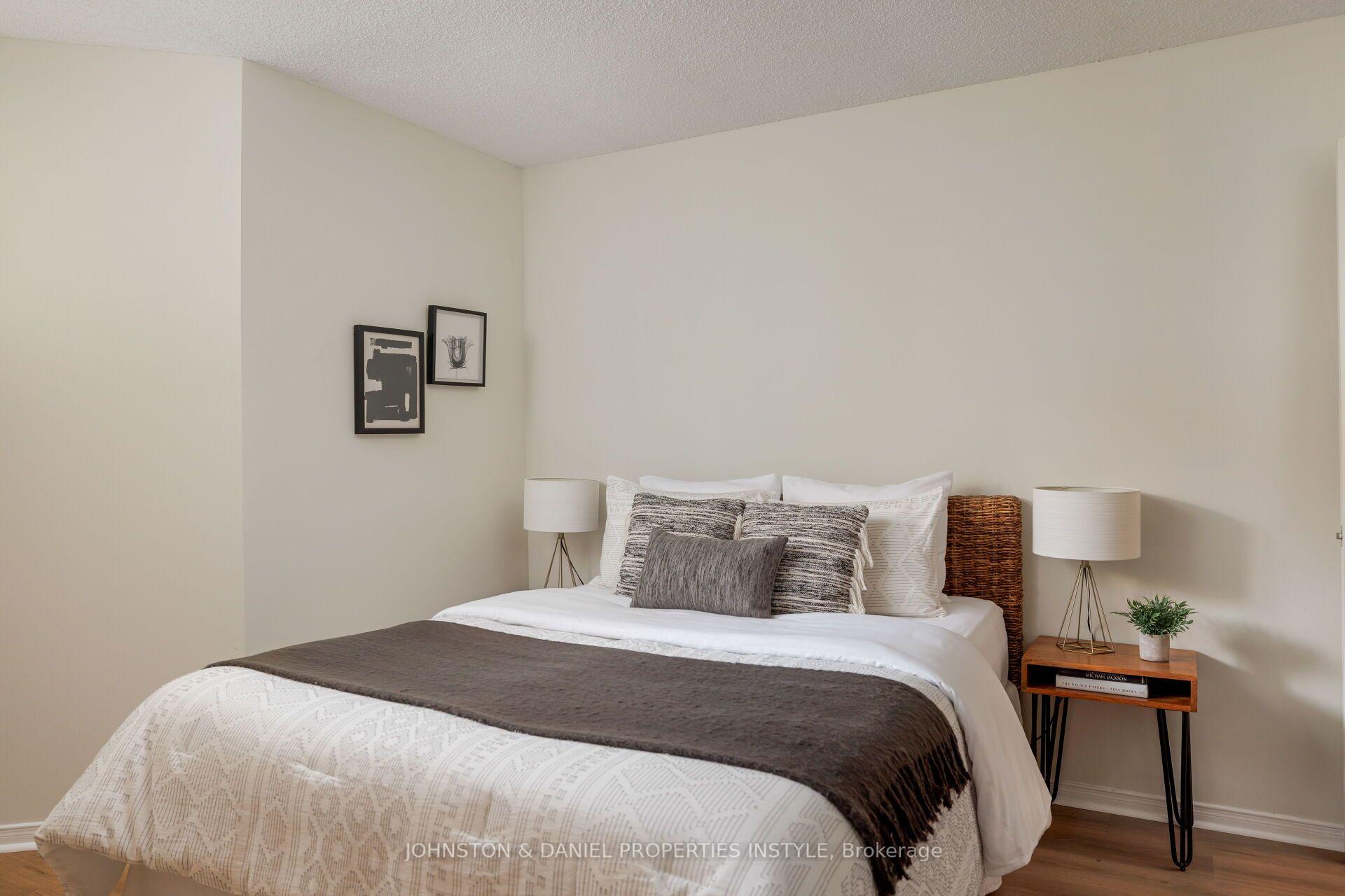 Photo 36 of 911D Adelaide Street W, Toronto, Niagara — HOMEH
