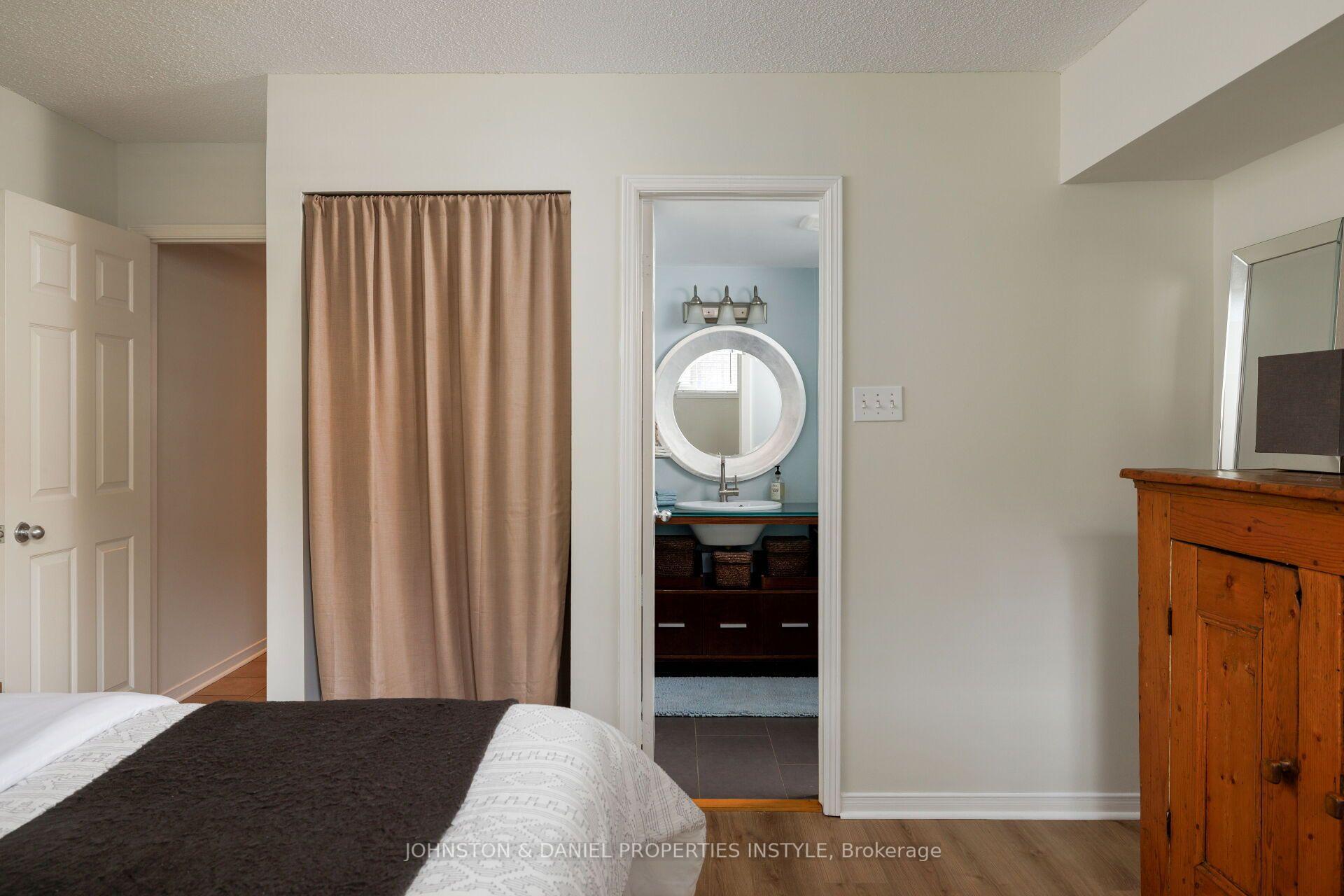 Photo 38 of 911D Adelaide Street W, Toronto, Niagara — HOMEH