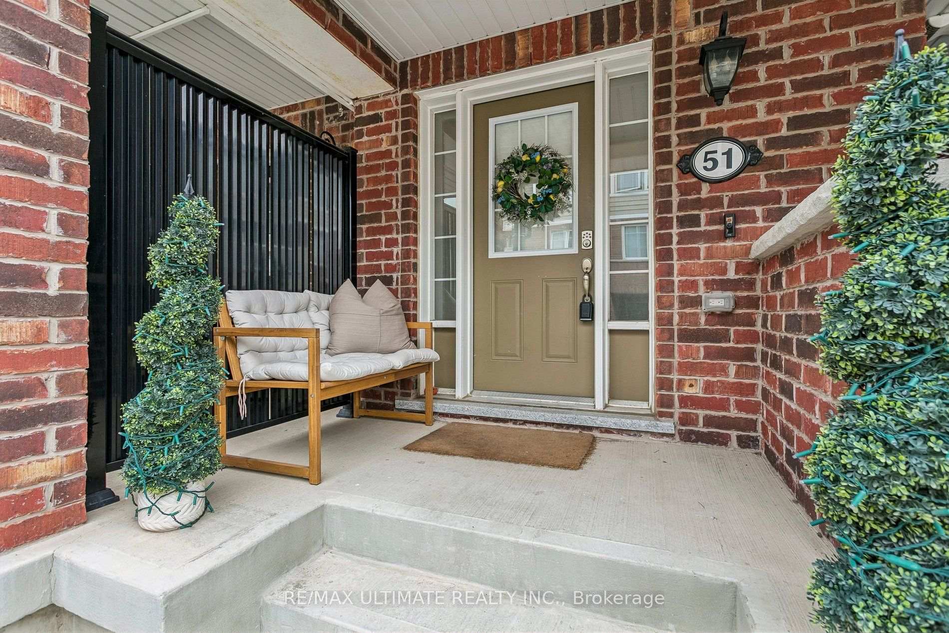 Photo 2 of Unit 51, 1222 Rose Way, Milton, Cobban — HOMEH