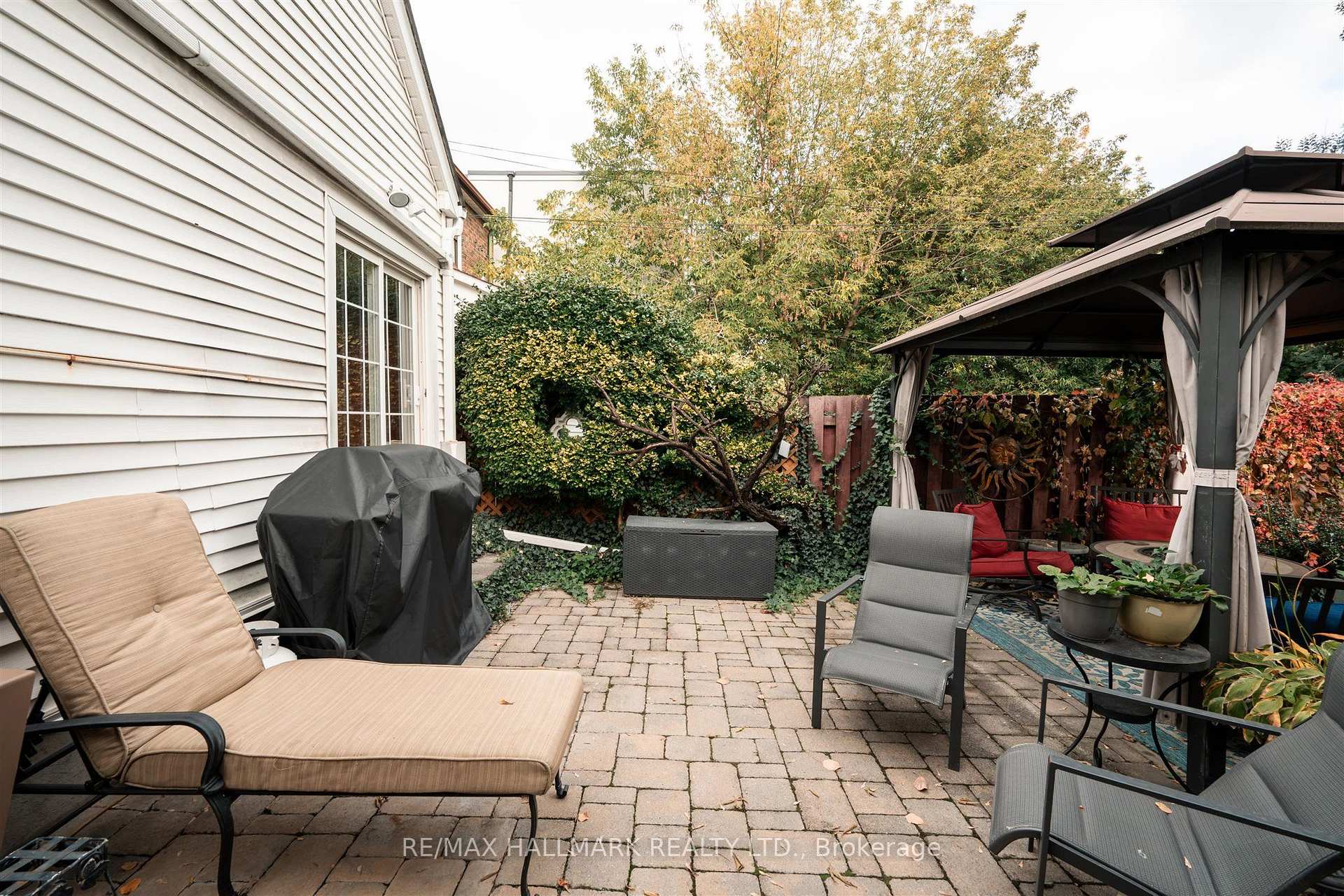 Photo 87 of 9 Savoy Avenue, Toronto, Woodbine-Lumsden — HOMEH