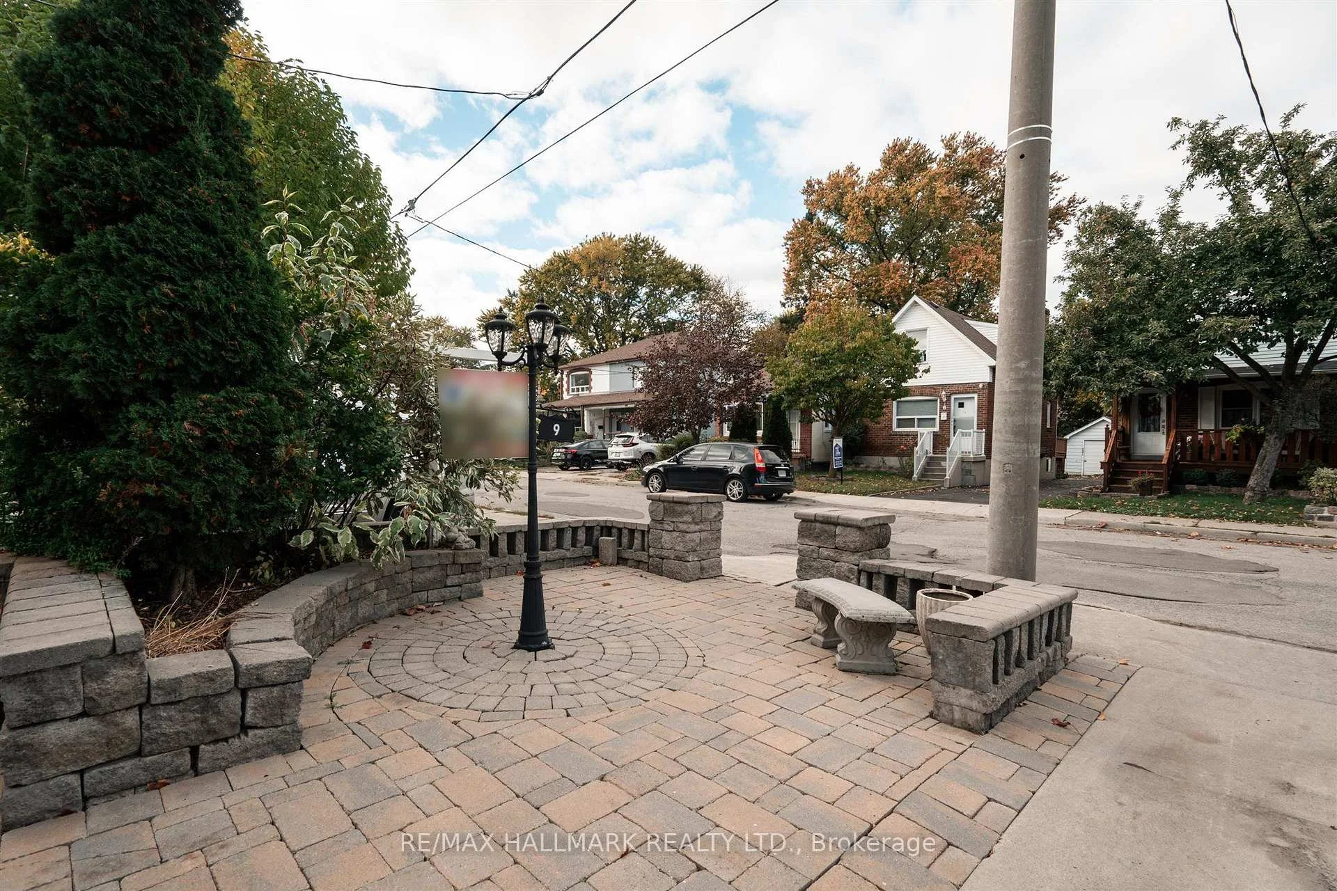 Photo 10 of 9 Savoy Avenue, Toronto, Woodbine-Lumsden — HOMEH