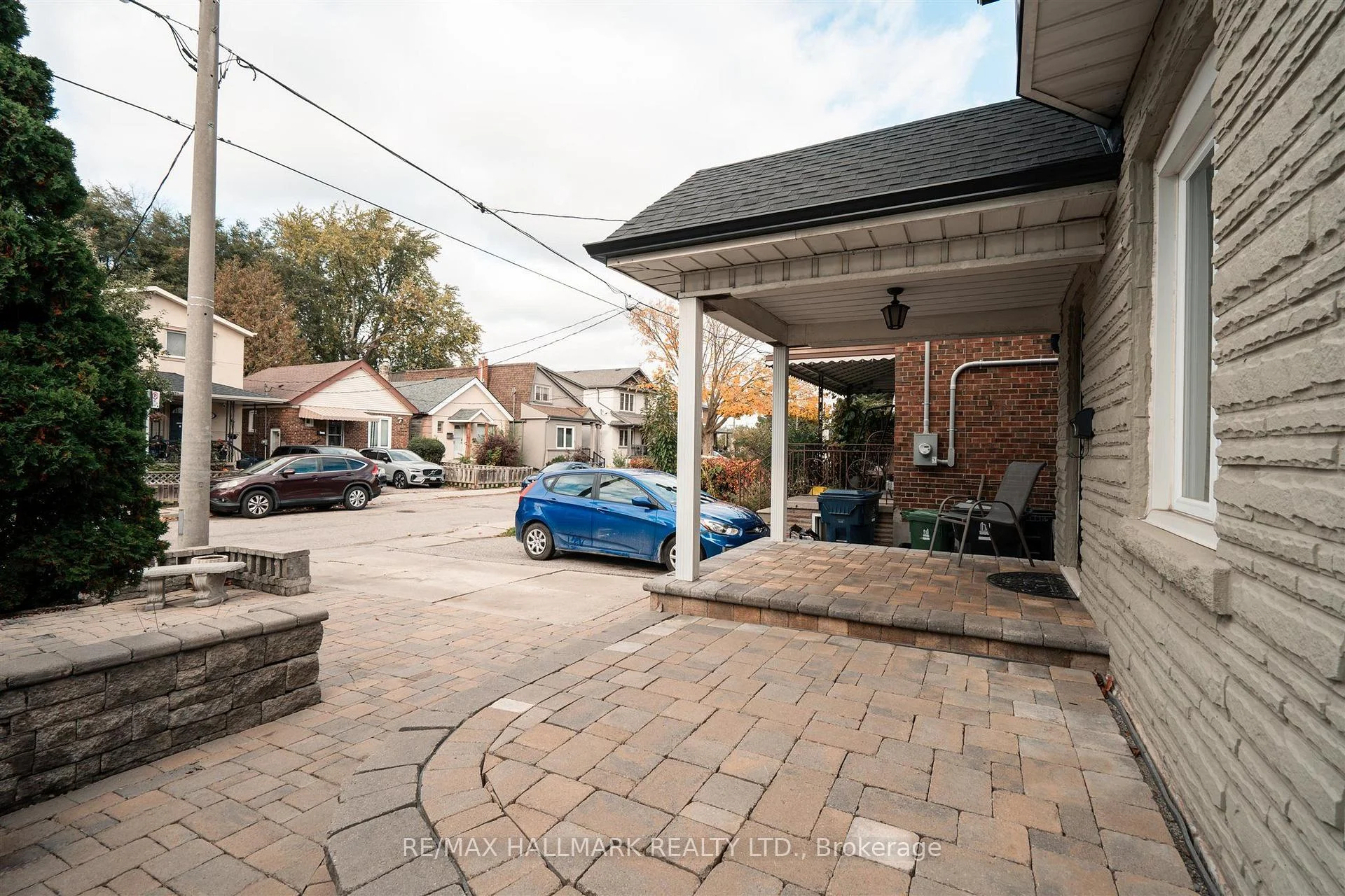 Photo 14 of 9 Savoy Avenue, Toronto, Woodbine-Lumsden — HOMEH