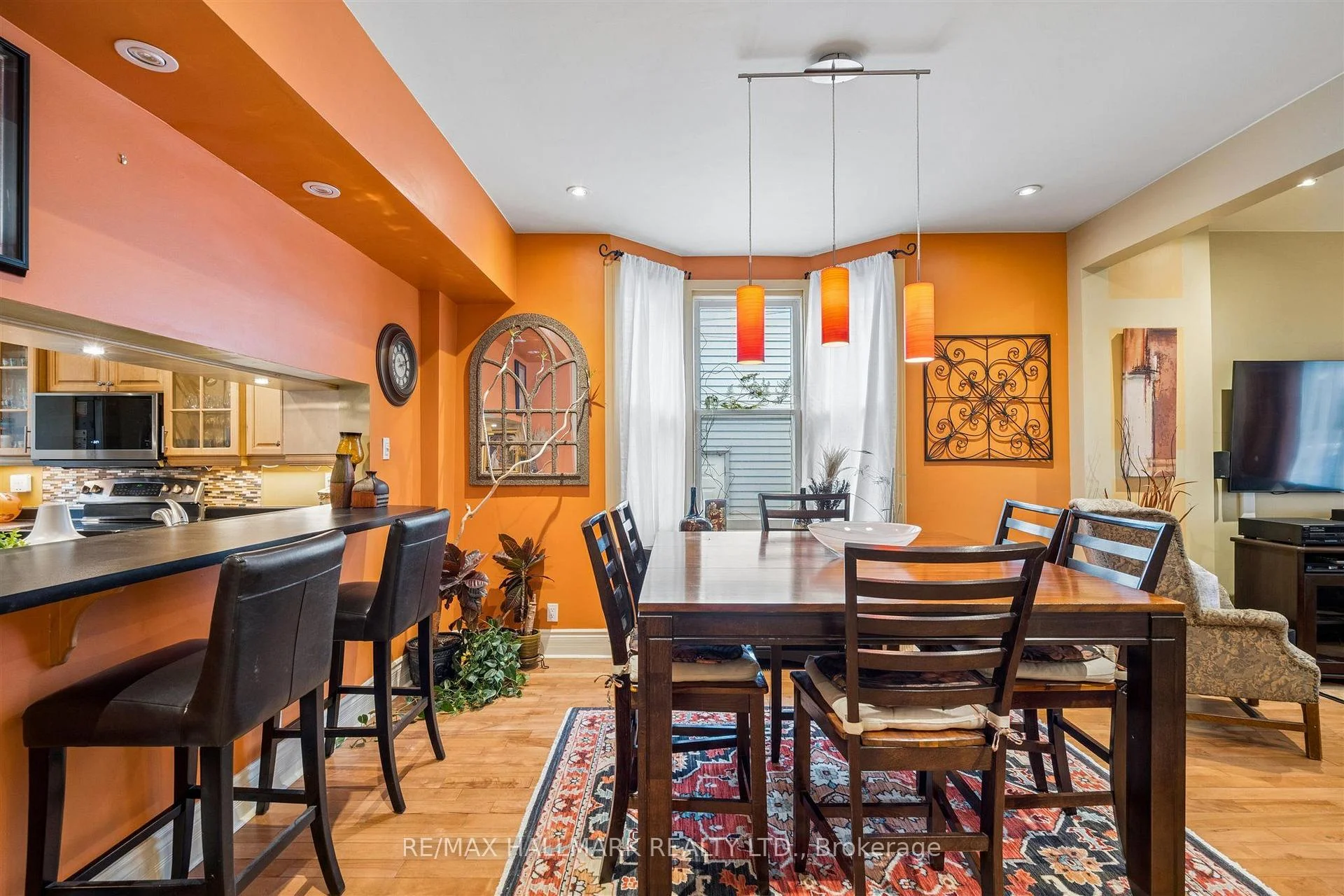 Photo 36 of 9 Savoy Avenue, Toronto, Woodbine-Lumsden — HOMEH