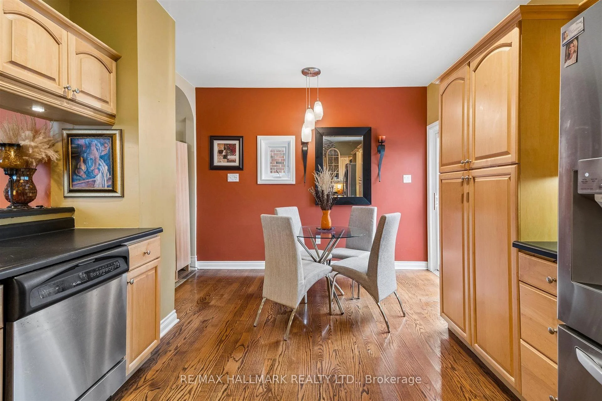 Photo 48 of 9 Savoy Avenue, Toronto, Woodbine-Lumsden — HOMEH
