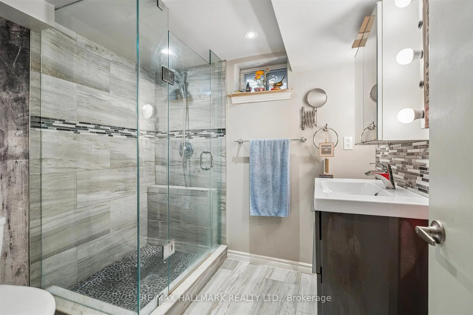 Photo 74 of 9 Savoy Avenue, Toronto, Woodbine-Lumsden — HOMEH