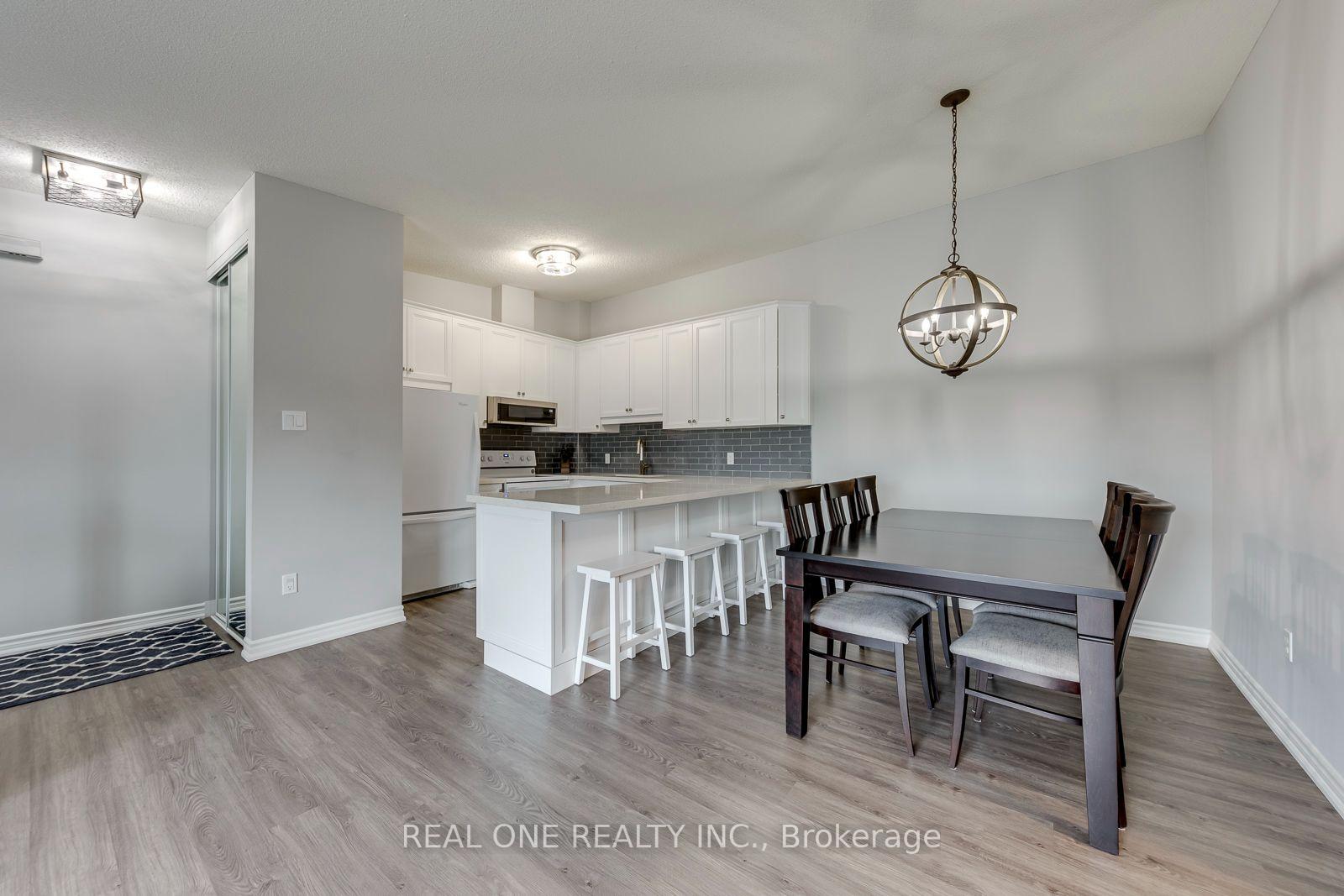 Photo of Unit 707, 1701 Lampman Avenue