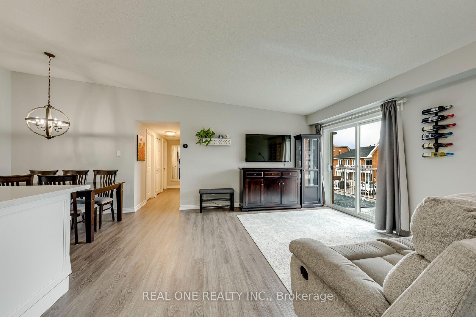 Photo 14 of Unit 707, 1701 Lampman Avenue, Burlington, Uptown — HOMEH