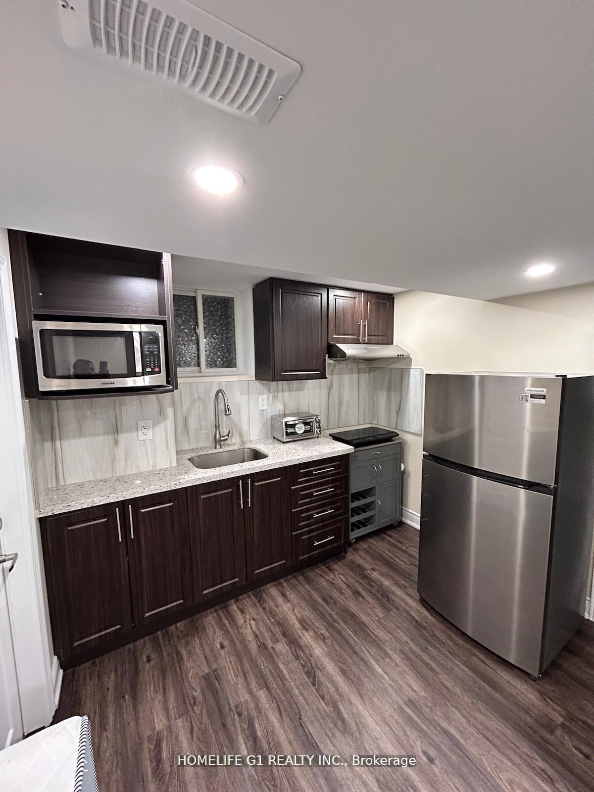 Photo 8 of 45 Dame Gruev Drive, Markham, Greensborough — HOMEH