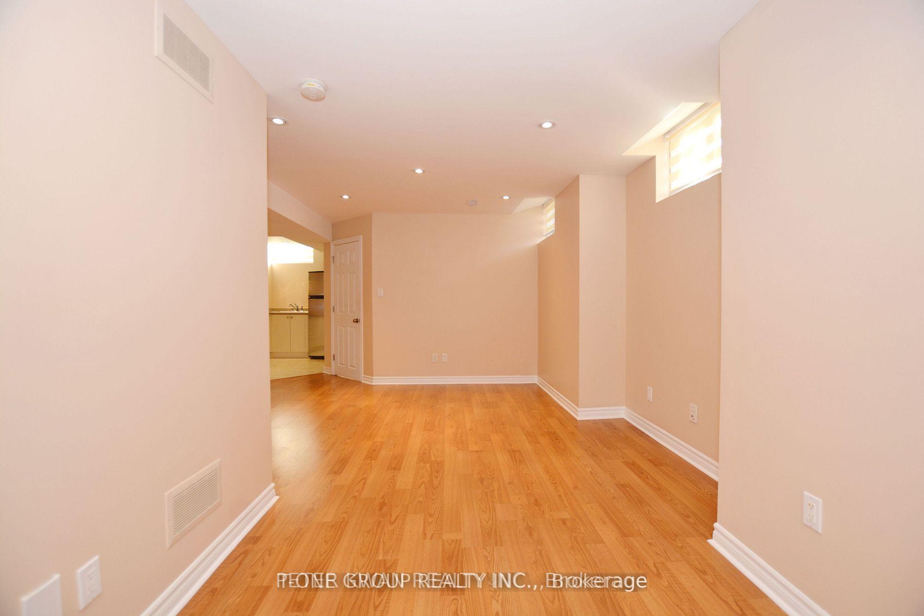 Photo 2 of Unit Lower, 45 Coranto Way, Vaughan, Vellore Village — HOMEH