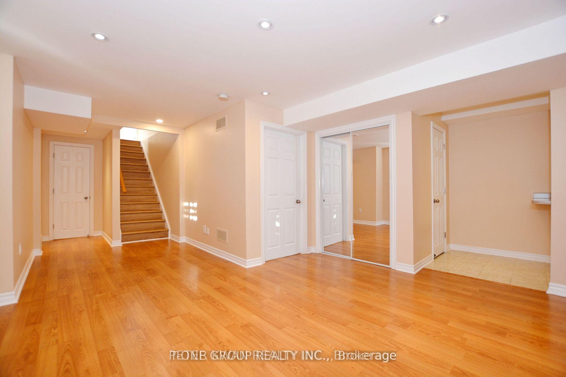 Photo 4 of Unit Lower, 45 Coranto Way, Vaughan, Vellore Village — HOMEH