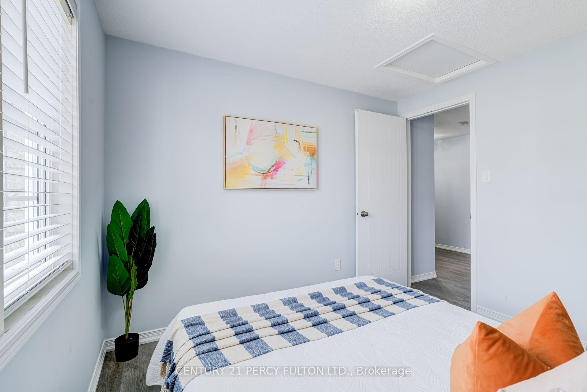Photo 25 of 1842 Dalhousie Crescent, Oshawa, Samac — HOMEH