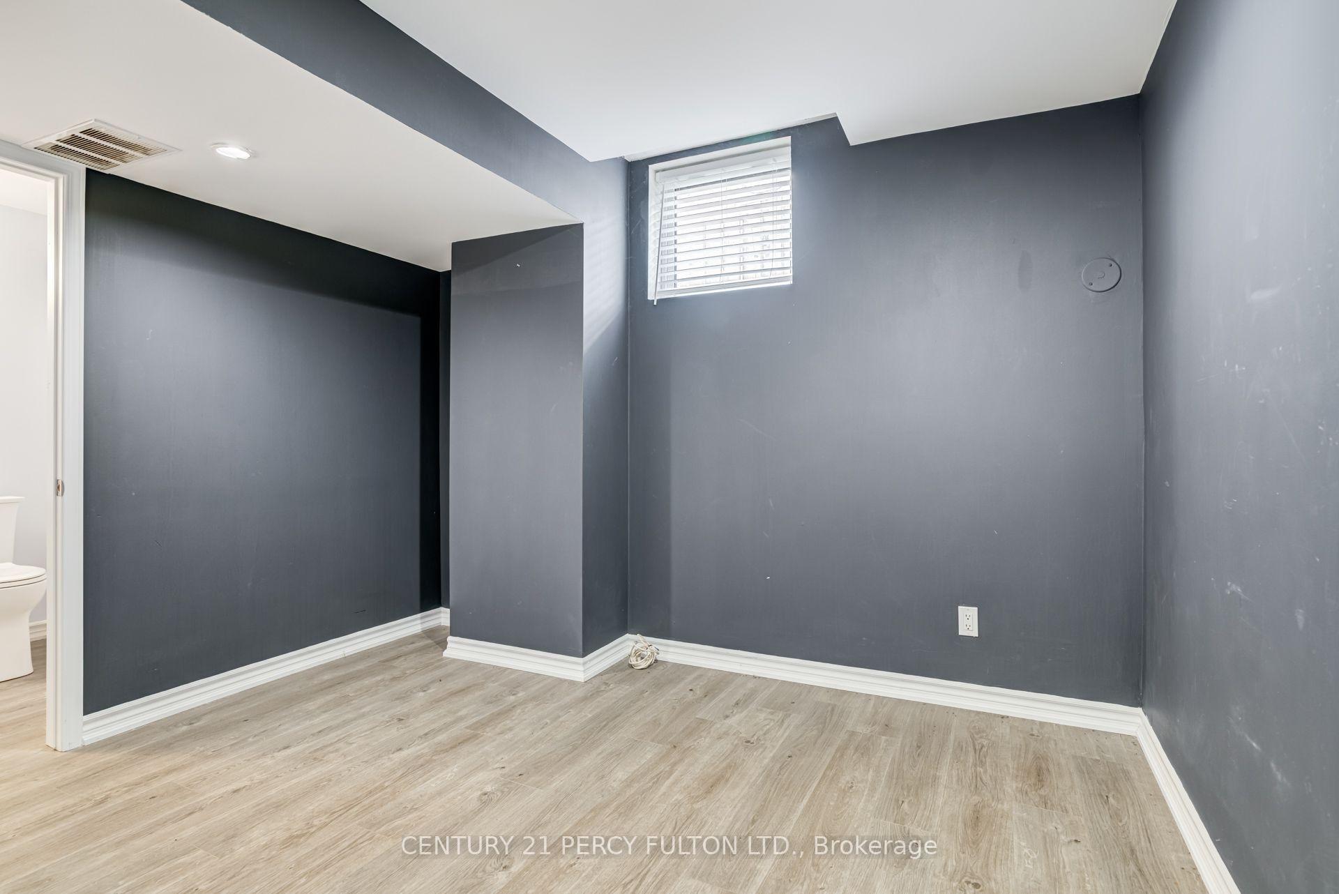Photo 31 of 1842 Dalhousie Crescent, Oshawa, Samac — HOMEH