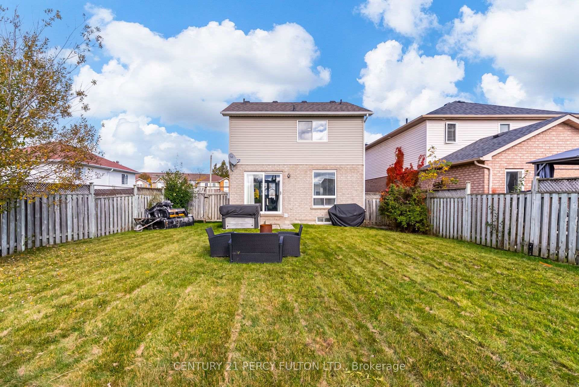 Photo 41 of 1842 Dalhousie Crescent, Oshawa, Samac — HOMEH