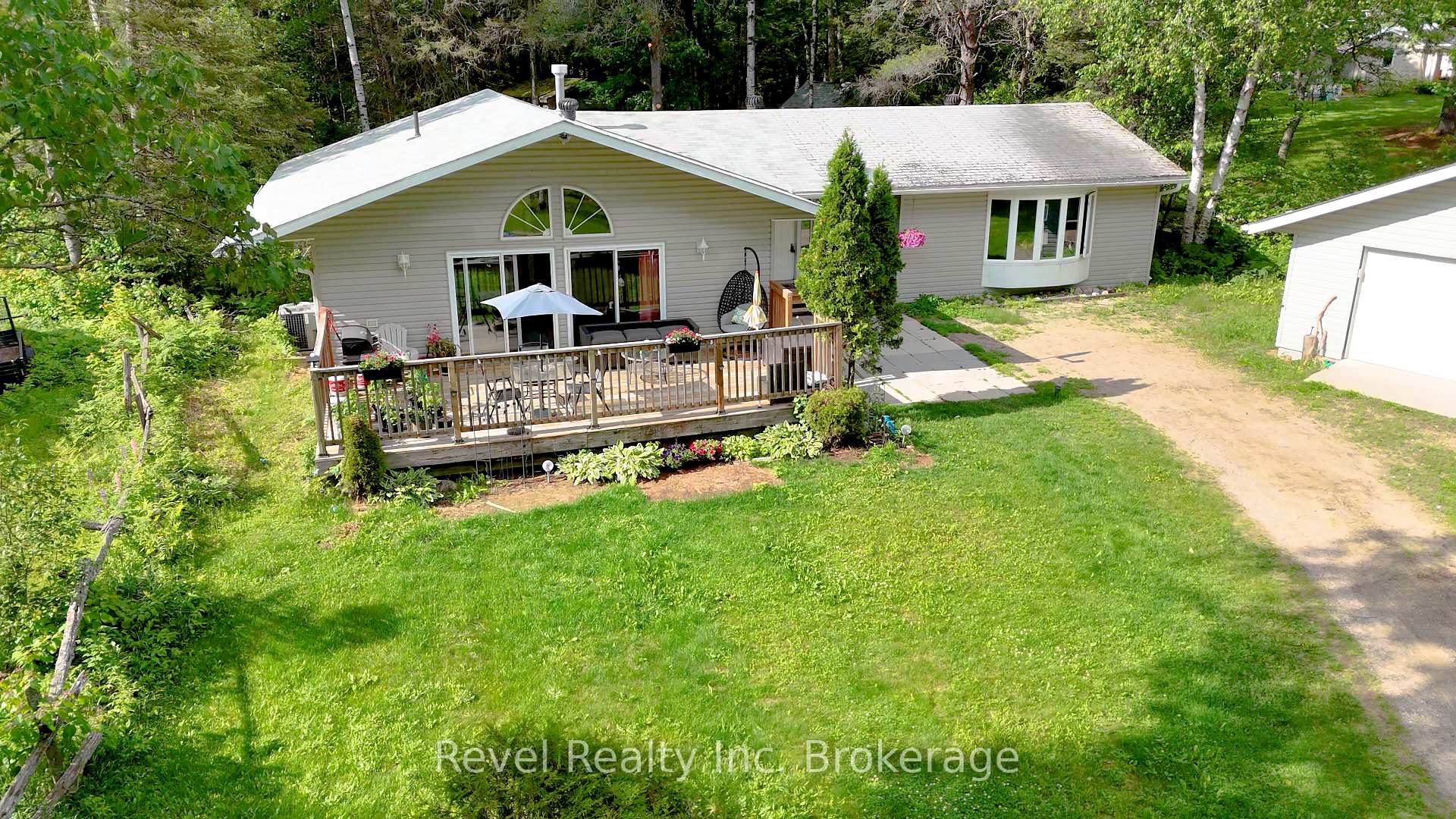 Photo 2 of 36 Tebby Boulevard, South River — HOMEH