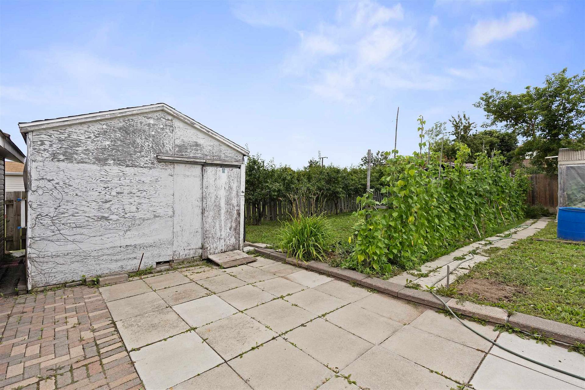 Photo 12 of 195 Bitonti Crescent, Sault Ste Marie, Ward 4 — HOMEH