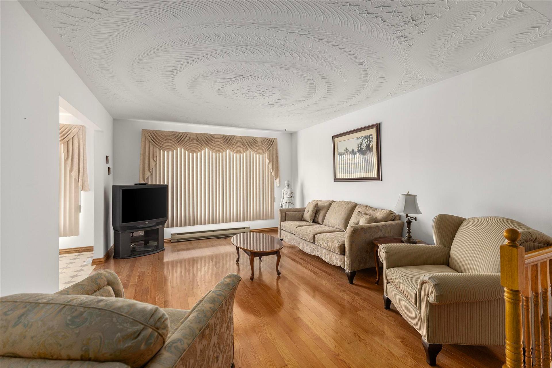 Photo 15 of 195 Bitonti Crescent, Sault Ste Marie, Ward 4 — HOMEH