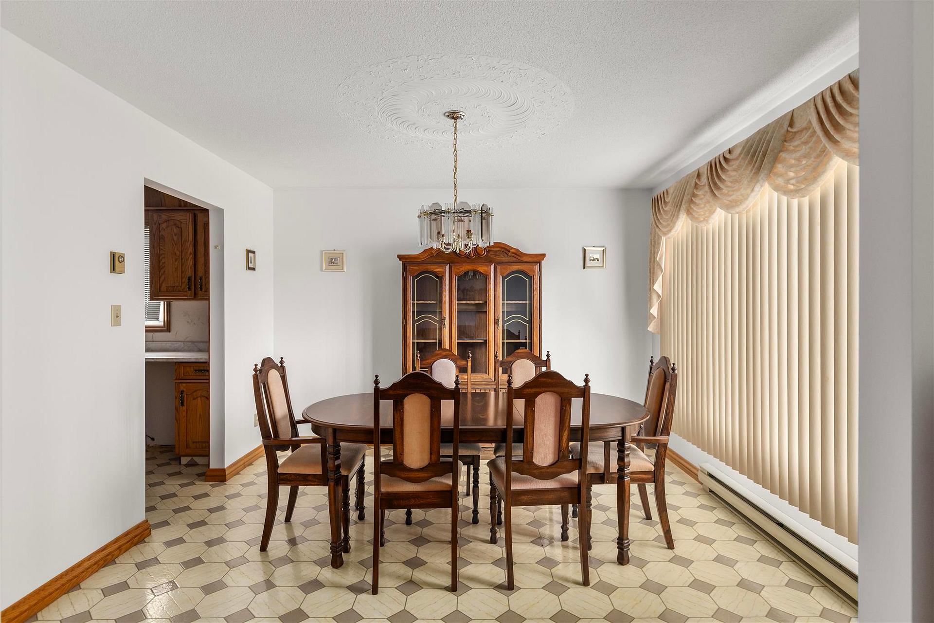 Photo 19 of 195 Bitonti Crescent, Sault Ste Marie, Ward 4 — HOMEH