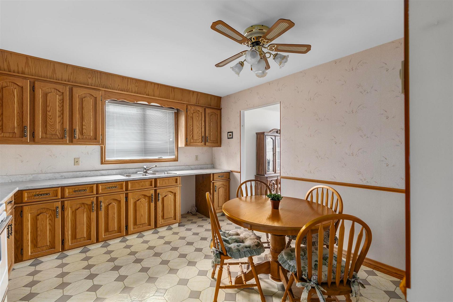 Photo 22 of 195 Bitonti Crescent, Sault Ste Marie, Ward 4 — HOMEH