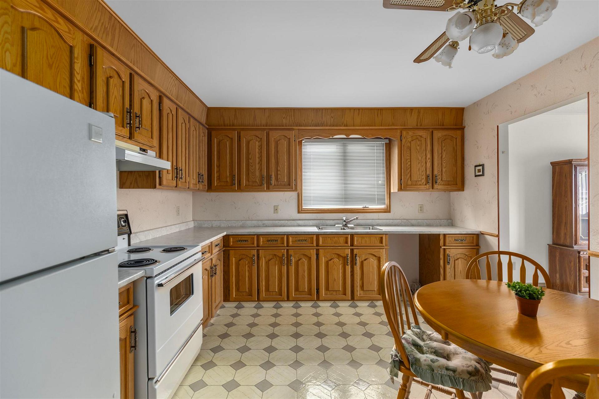 Photo 23 of 195 Bitonti Crescent, Sault Ste Marie, Ward 4 — HOMEH