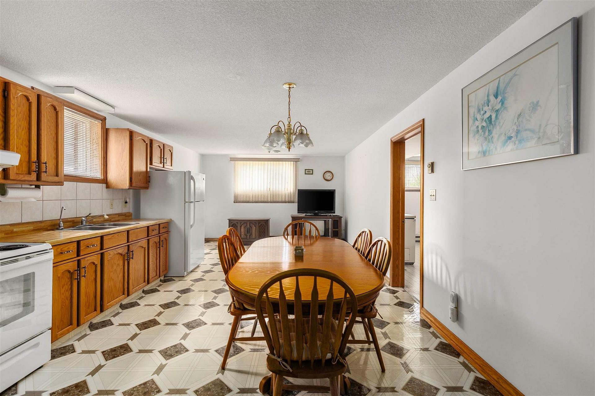 Photo 34 of 195 Bitonti Crescent, Sault Ste Marie, Ward 4 — HOMEH